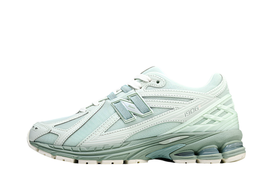 New Balance M1906