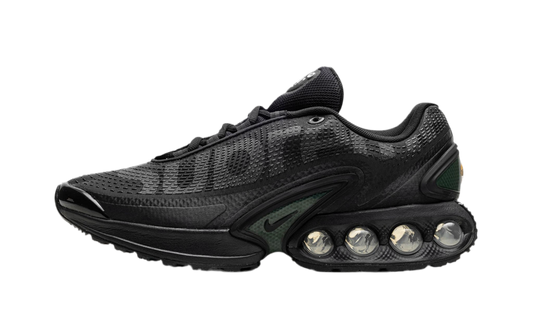 Nike Air Max Dn x Supreme