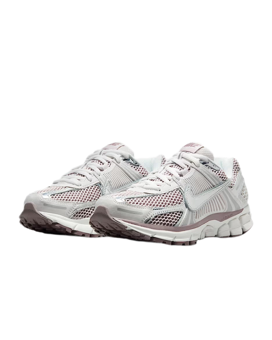 Nike Vomero 5