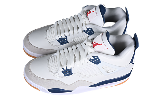 Air Jordan 4