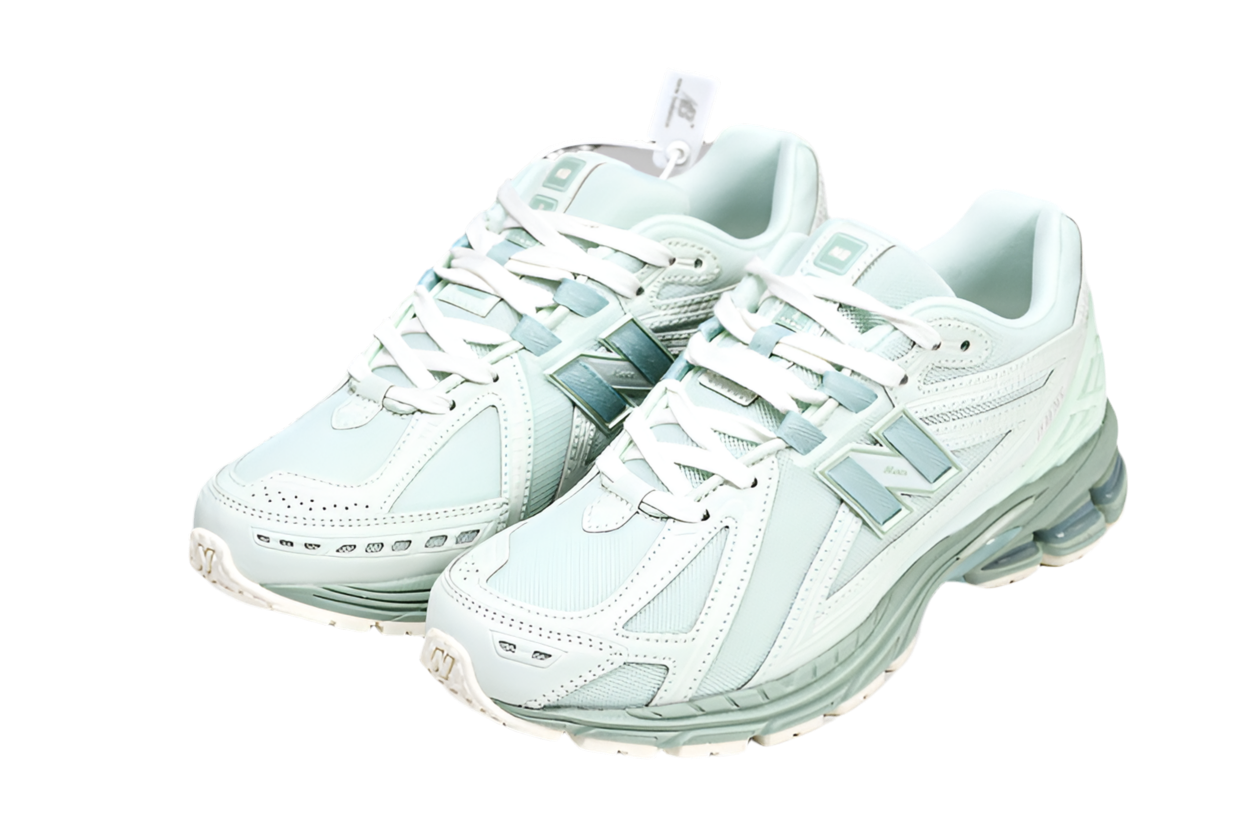 New Balance M1906