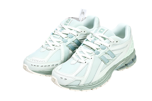 New Balance M1906
